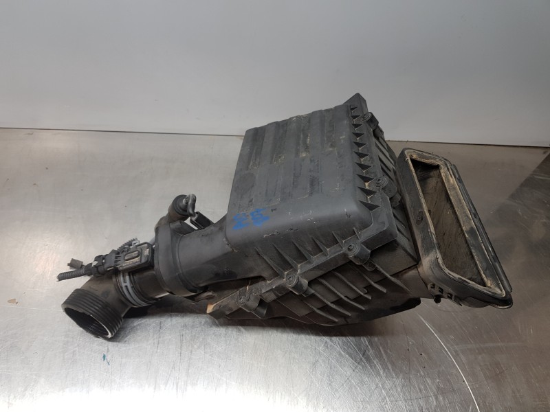 Recambio de filtro aire para audi a3 (8v) attracted referencia OEM IAM 5Q0129607S 5Q0129607AE 