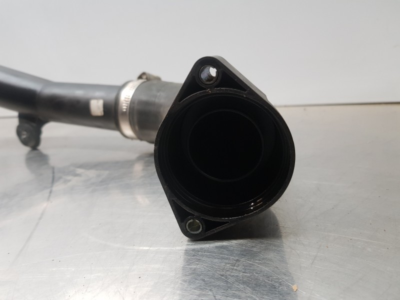 Recambio de tubo presion turbocompresor para audi a3 (8v) attracted referencia OEM IAM 04L145770H  