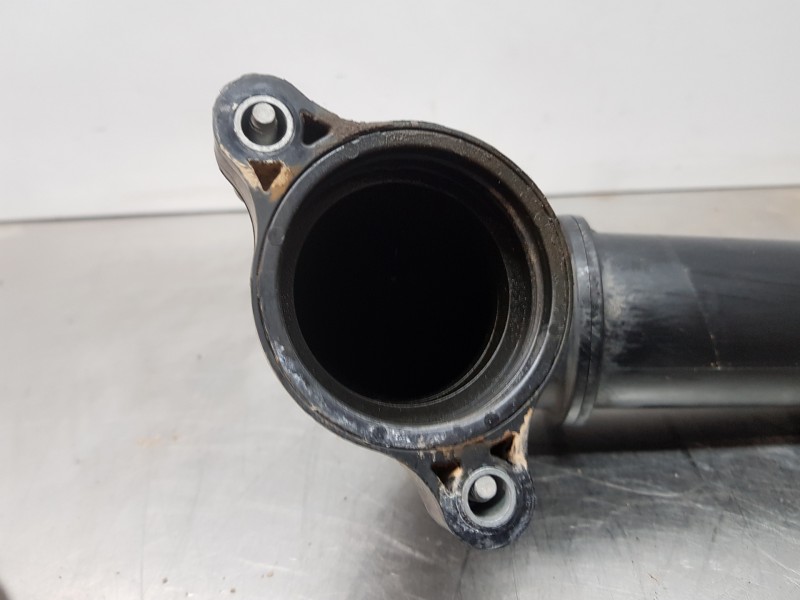 Recambio de tubo presion turbocompresor para audi a3 (8v) attracted referencia OEM IAM 04L145770H  