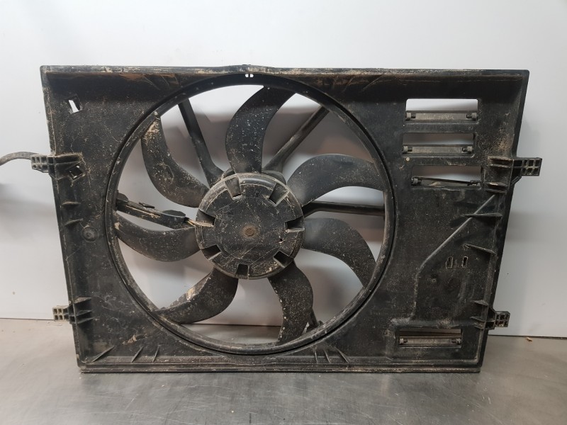 Recambio de electroventilador para audi a3 (8v) attracted referencia OEM IAM 5Q0121203DD 5Q0959455AL 