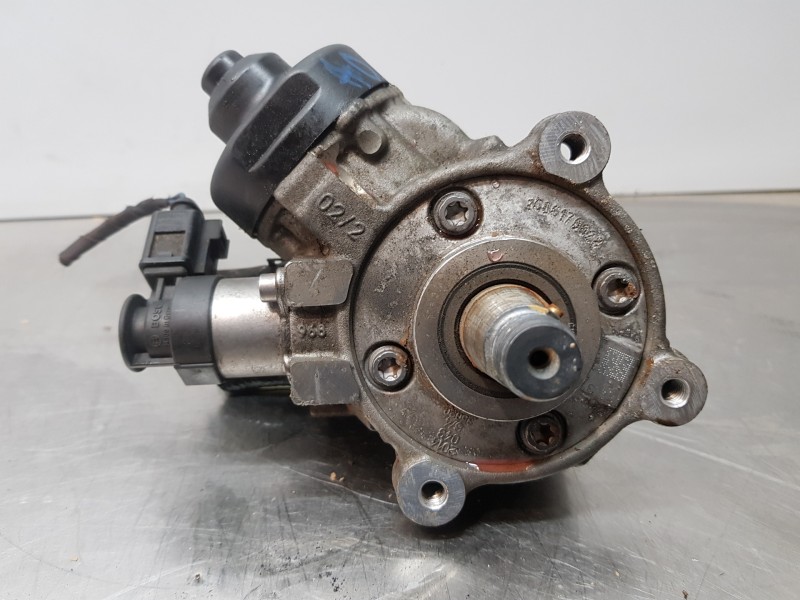 Recambio de bomba inyeccion para audi a3 (8v) attracted referencia OEM IAM 04L130755D 0445010537 