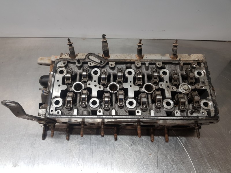 Recambio de culata para audi a3 (8v) attracted referencia OEM IAM 04L103064F 4L103373E 