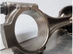 Recambio de biela para audi a3 (8v) attracted referencia OEM IAM 03L105401A   2