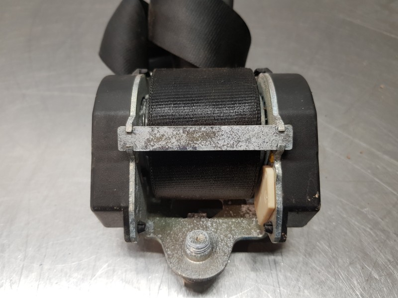Recambio de cinturon seguridad trasero izquierdo para audi a3 (8v) attracted referencia OEM IAM 8V3857805 629416900 