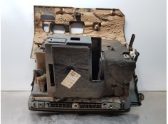 Recambio de guantera para audi a3 (8v) attracted referencia OEM IAM 8V1857104   2