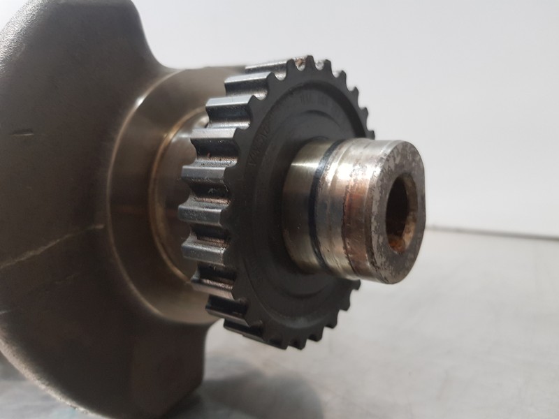 Recambio de cigueñal para audi a3 (8v) attracted referencia OEM IAM 06L105101 06L105101D 