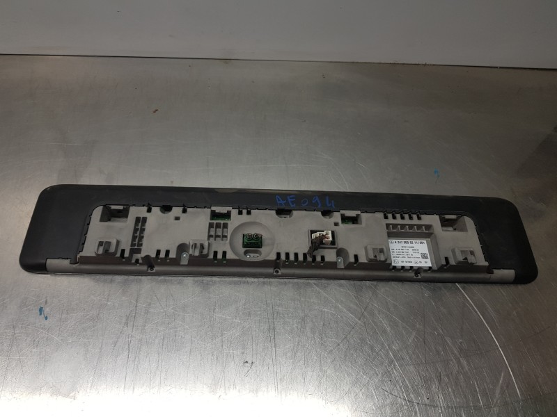 Recambio de pantalla multifuncion para mercedes clase a (w177) 200 d referencia OEM IAM A2479008211 A2479027301 