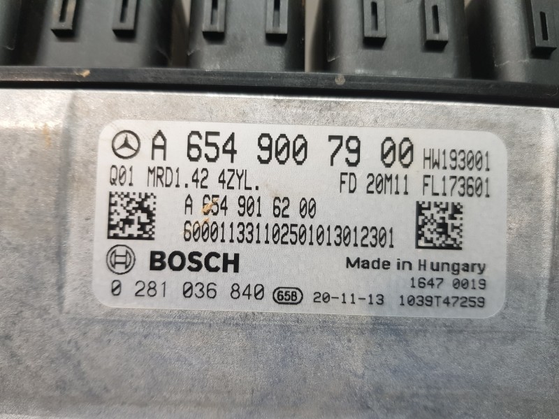 Recambio de centralita motor uce para mercedes clase a (w177) 200 d referencia OEM IAM A6549007900 0281036840 