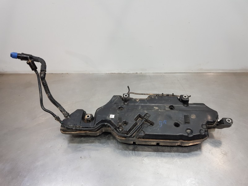 Recambio de deposito aditivo adblue fap ( deposito grande ) para mercedes clase a (w177) 200 d referencia OEM IAM A2474709002  