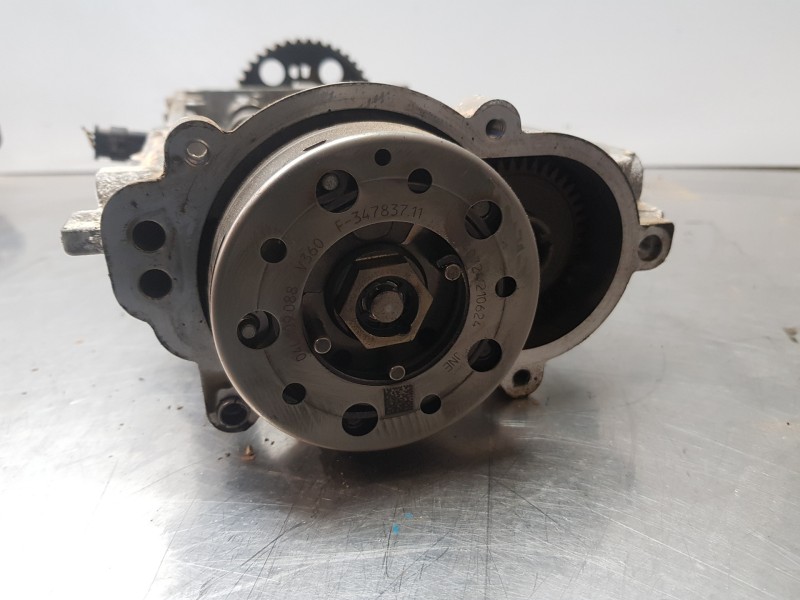 Recambio de culatin para audi a3 (8v) attracted referencia OEM IAM 04L103044AE 04L103292G 