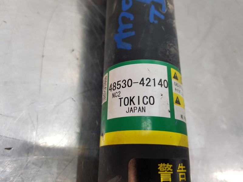 Recambio de amortiguador trasero izquierdo para toyota rav 4 hybrid referencia OEM IAM 4853080898 4853042140 