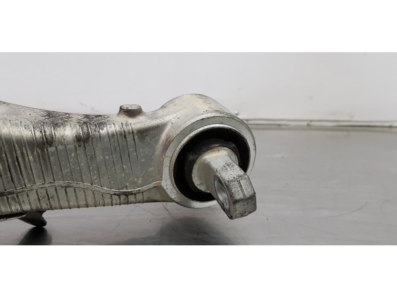 Recambio de brazo suspension inferior trasero derecho para volvo xc60 inscription awd referencia OEM IAM 32246511  