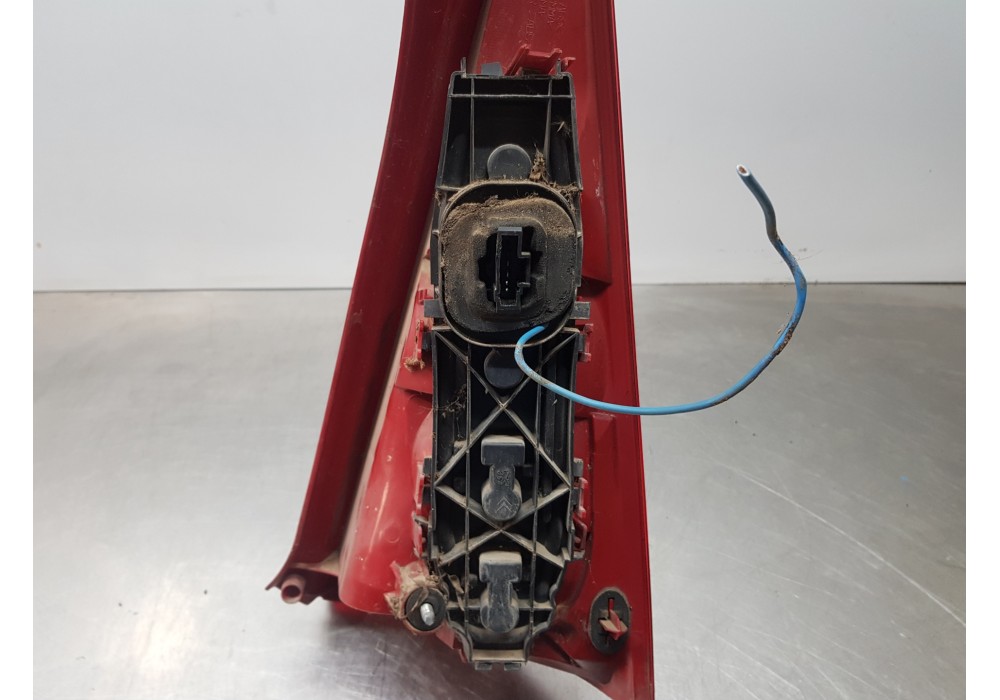 Recambio de piloto trasero izquierdo para citroen c3 furio referencia OEM IAM 6350X5   Recambio de piloto trasero izquierdo para citroen c3 furio referencia OEM IAM 6350X5