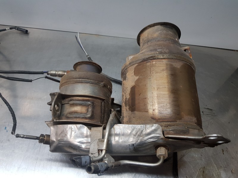 Recambio de filtro de particulas para audi a3 (8v) attracted referencia OEM IAM 04L131606NX 5Q0166AB 5Q0131705M