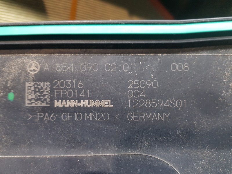 Recambio de filtro aire para mercedes clase a (w177) 200 d referencia OEM IAM A6540900201  