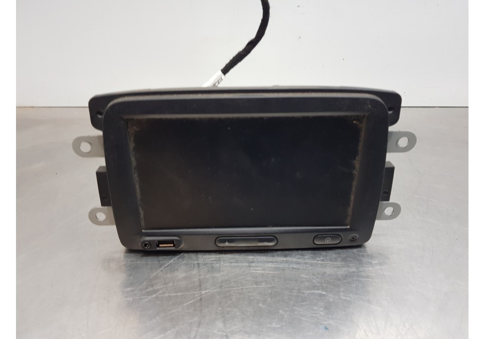 Recambio de pantalla multifuncion para dacia sandero stepwey referencia OEM IAM 281152646R   Recambio de pantalla multifuncion para dacia sandero stepwey referencia OEM IAM 281152646R