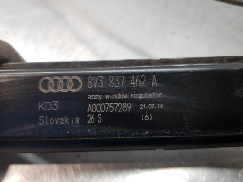 Recambio de elevalunas delantero derecho para audi a3 (8v) attracted referencia OEM IAM 8V3837462A 5Q0959801B 