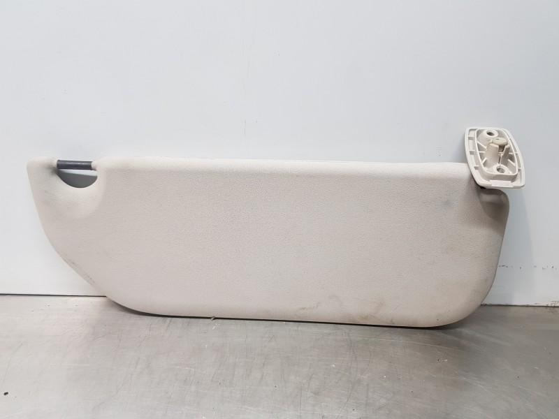 Recambio de parasol izquierdo para citroen c3 furio referencia OEM IAM 1611905180  