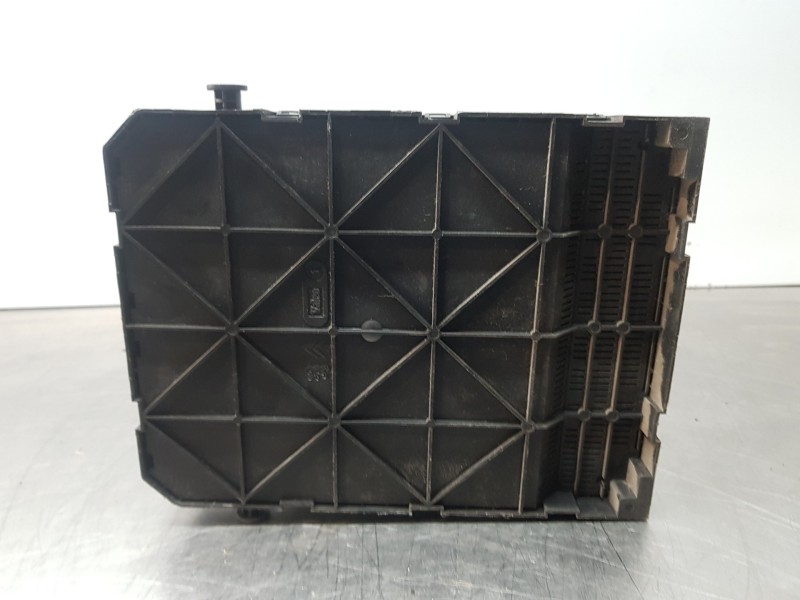 Recambio de caja reles / fusibles para citroen c3 furio referencia OEM IAM 9659285380  