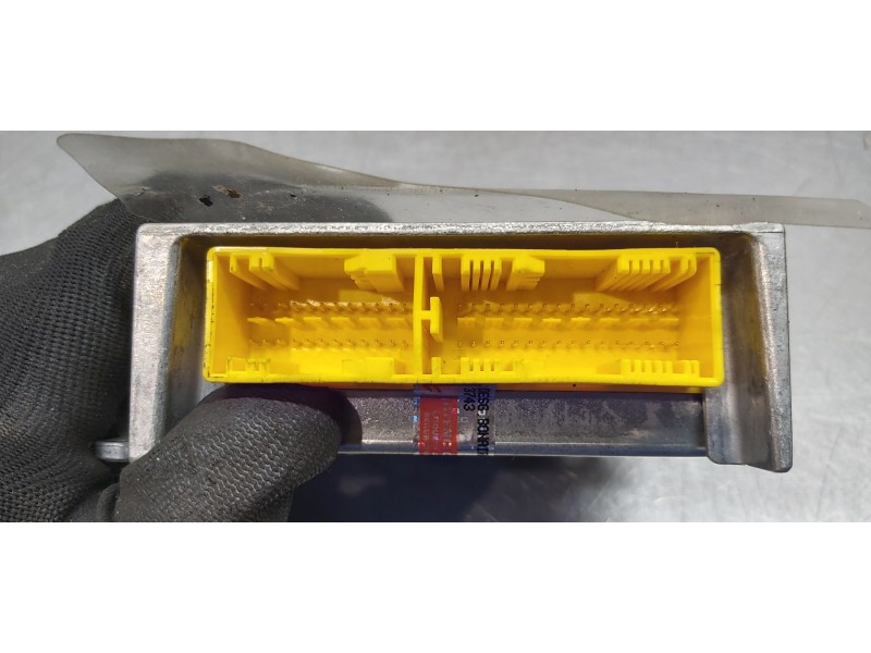 Recambio de centralita airbag para mitsubishi outlander (cw0) challenge 4wd referencia OEM IAM 8635A205  