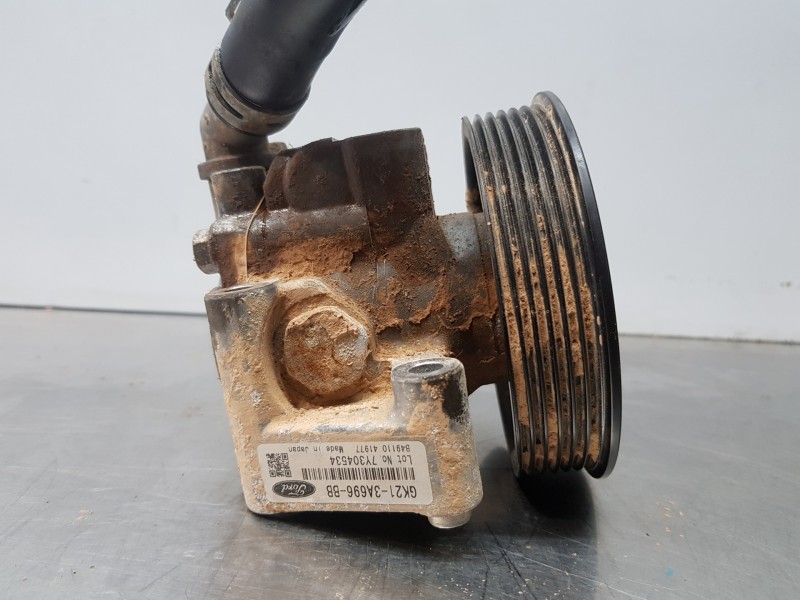 Recambio de bomba direccion para ford transit custom kasten custom referencia OEM IAM GK213A696BB  