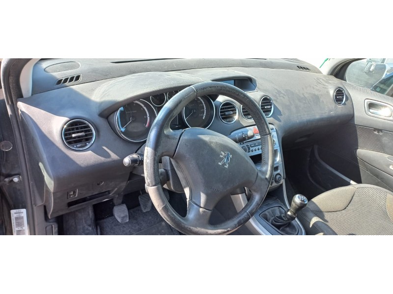 peugeot 308 del año 2009