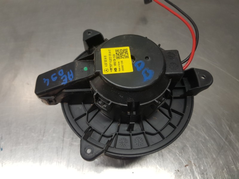 Recambio de motor calefaccion para mercedes clase a (w177) 200 d referencia OEM IAM A2478308400  