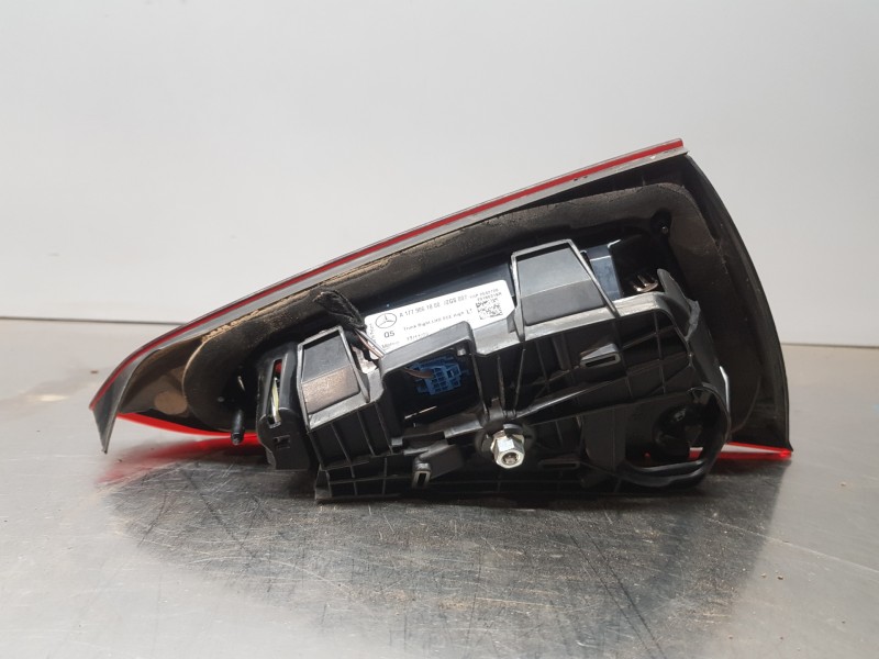 Recambio de piloto trasero derecho interior para mercedes clase a (w177) 200 d referencia OEM IAM A1779061800  