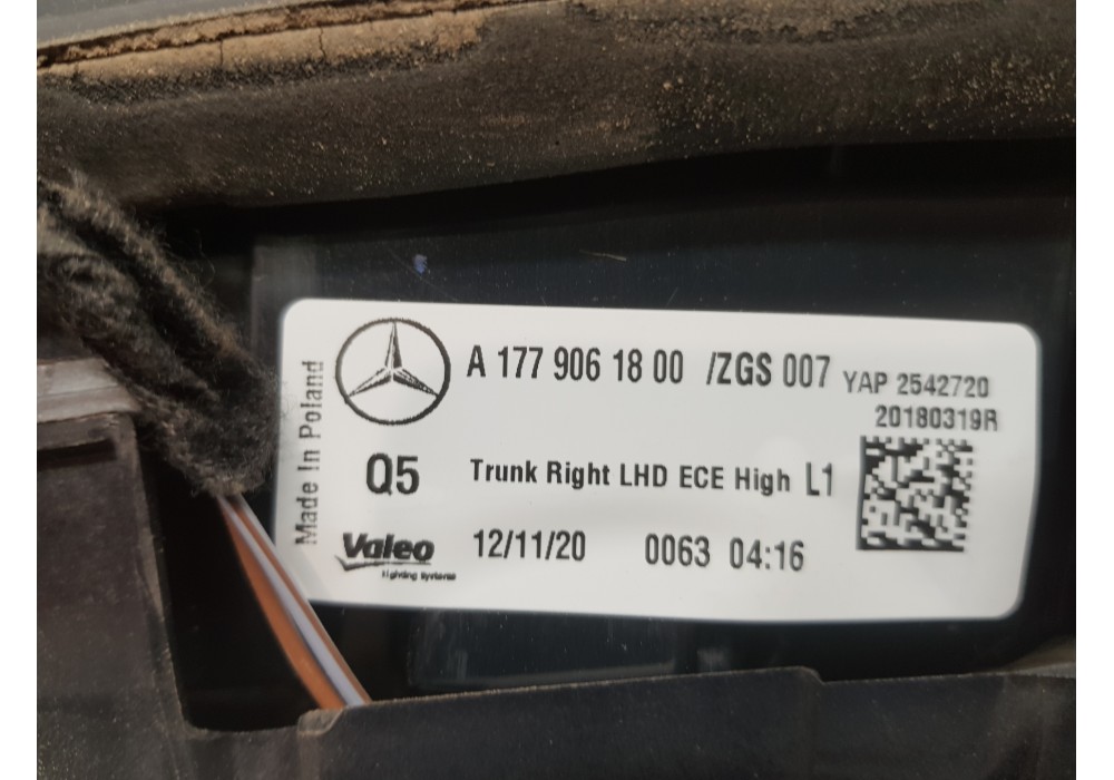 Recambio de piloto trasero derecho interior para mercedes clase a (w177) 200 d referencia OEM IAM A1779061800  