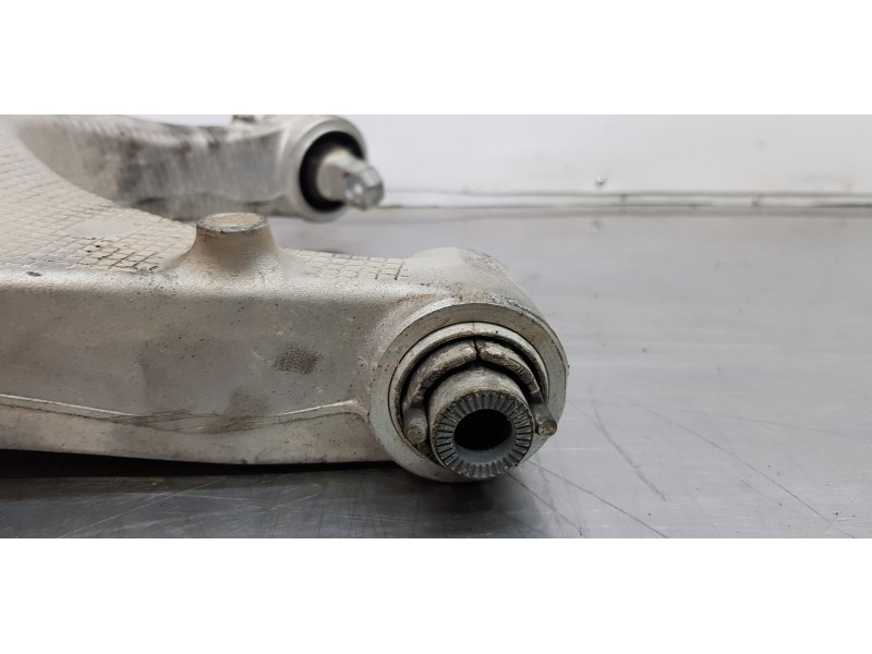 Recambio de brazo suspension inferior trasero derecho para volvo xc60 inscription awd referencia OEM IAM 32246511  