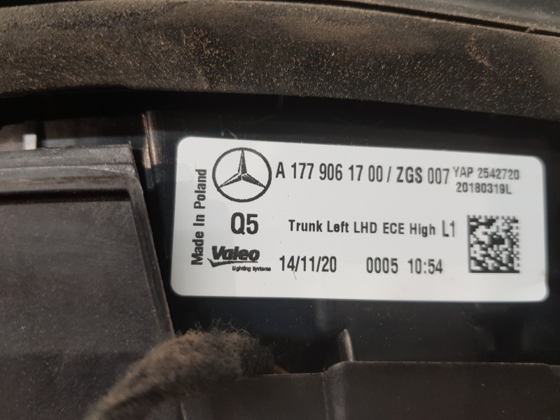 Recambio de piloto trasero izquierdo interior para mercedes clase a (w177) 200 d referencia OEM IAM A1779061700  