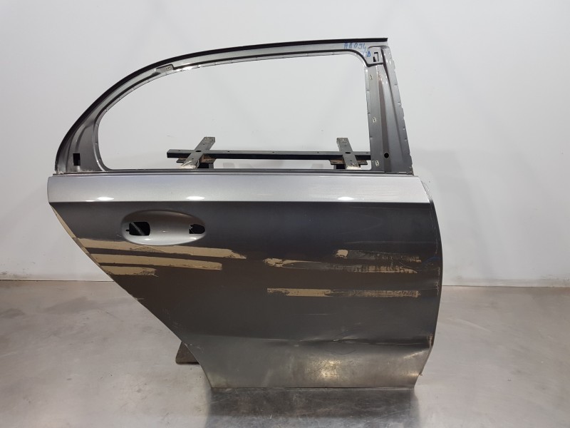 Recambio de puerta trasera derecha para mercedes clase a (w177) 200 d referencia OEM IAM A1777301400  