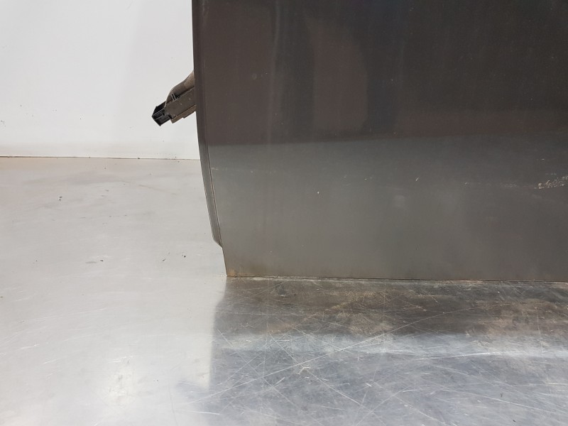 Recambio de puerta trasera izquierda para mercedes clase a (w177) 200 d referencia OEM IAM A1777301300  