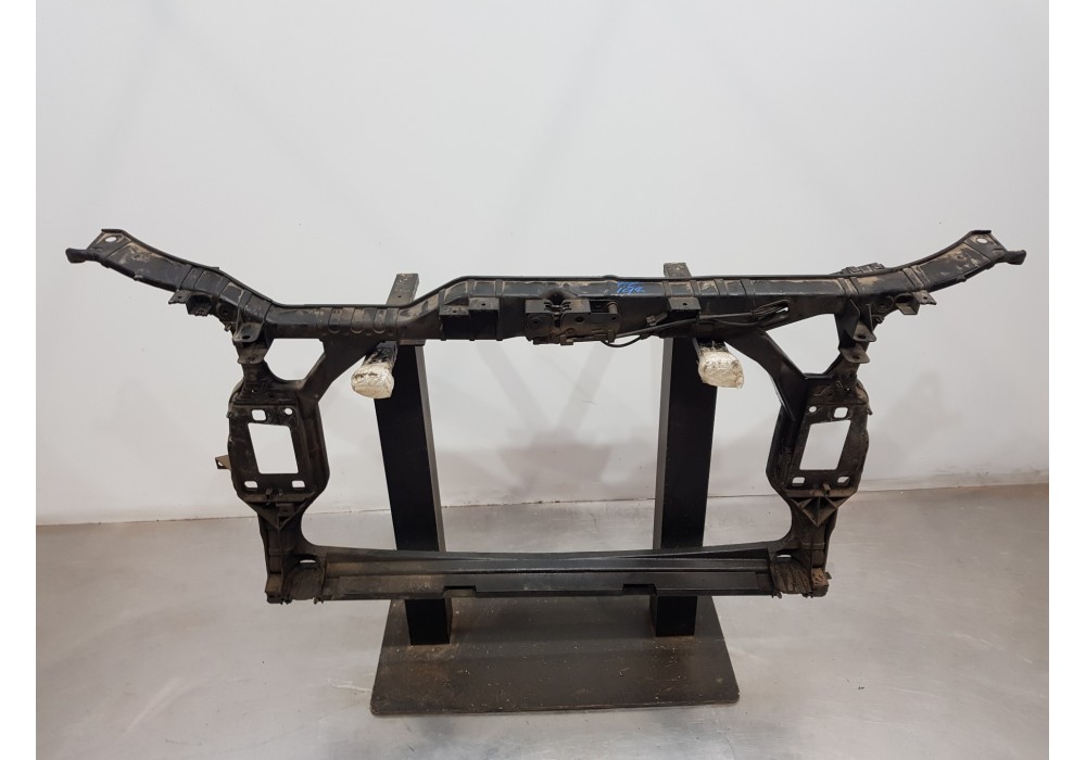 Recambio de panel frontal para audi a4 avant (b8) sline referencia OEM IAM 8K0805594J   Recambio de panel frontal para audi a4 avant (b8) sline referencia OEM IAM 8K0805594J