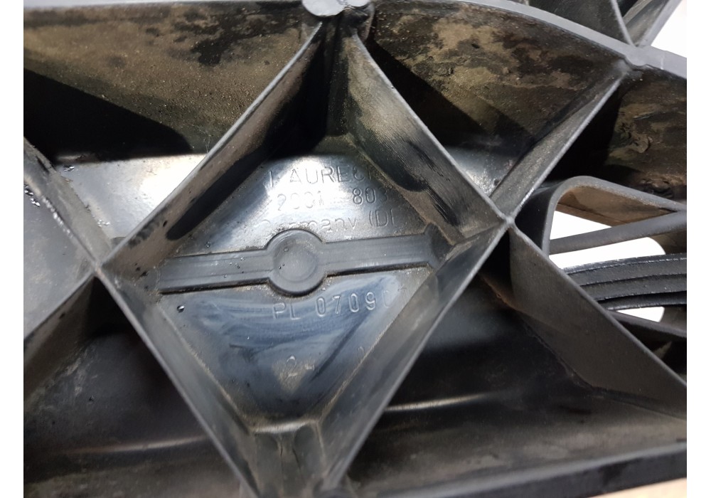 Recambio de panel frontal para audi a4 avant (b8) sline referencia OEM IAM 8K0805594J   Recambio de panel frontal para audi a4 avant (b8) sline referencia OEM IAM 8K0805594J