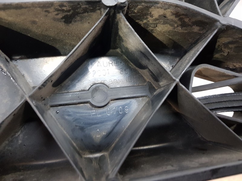 Recambio de panel frontal para audi a4 avant (b8) sline referencia OEM IAM 8K0805594J   Recambio de panel frontal para audi a4 avant (b8) sline referencia OEM IAM 8K0805594J