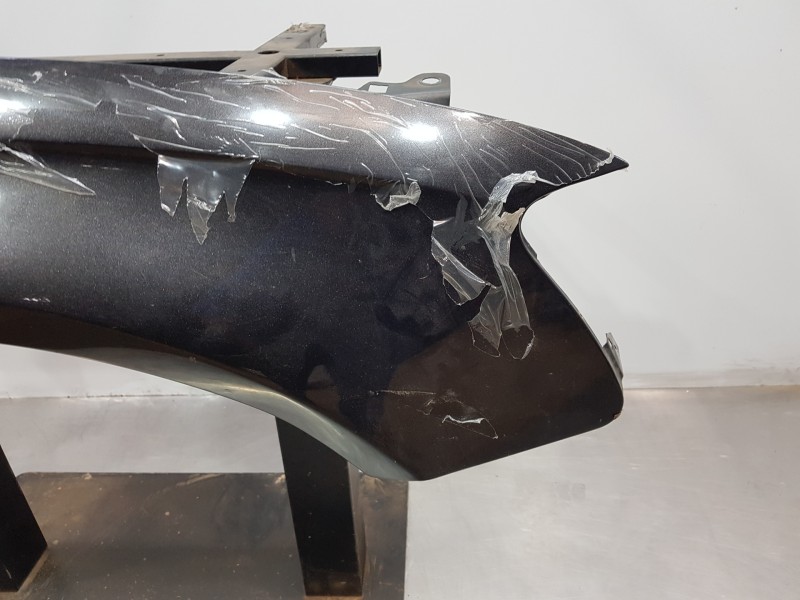 Recambio de aleta delantera derecha para audi a4 avant (b8) sline referencia OEM IAM 8K0821106A  