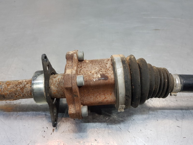 Recambio de transmision delantera izquierda para audi q5 (8r) quattro referencia OEM IAM 8R0407271C  