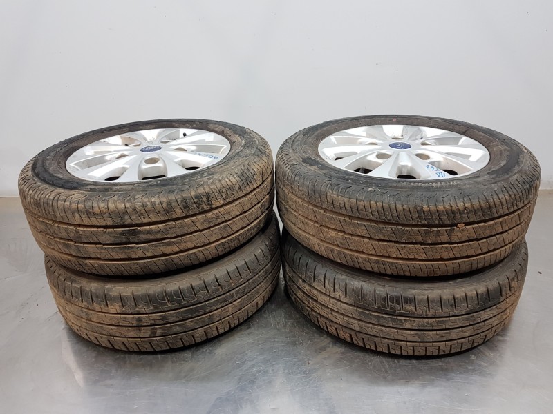 Recambio de juego llantas para ford transit custom kasten custom referencia OEM IAM 2044753 21565R16C 
