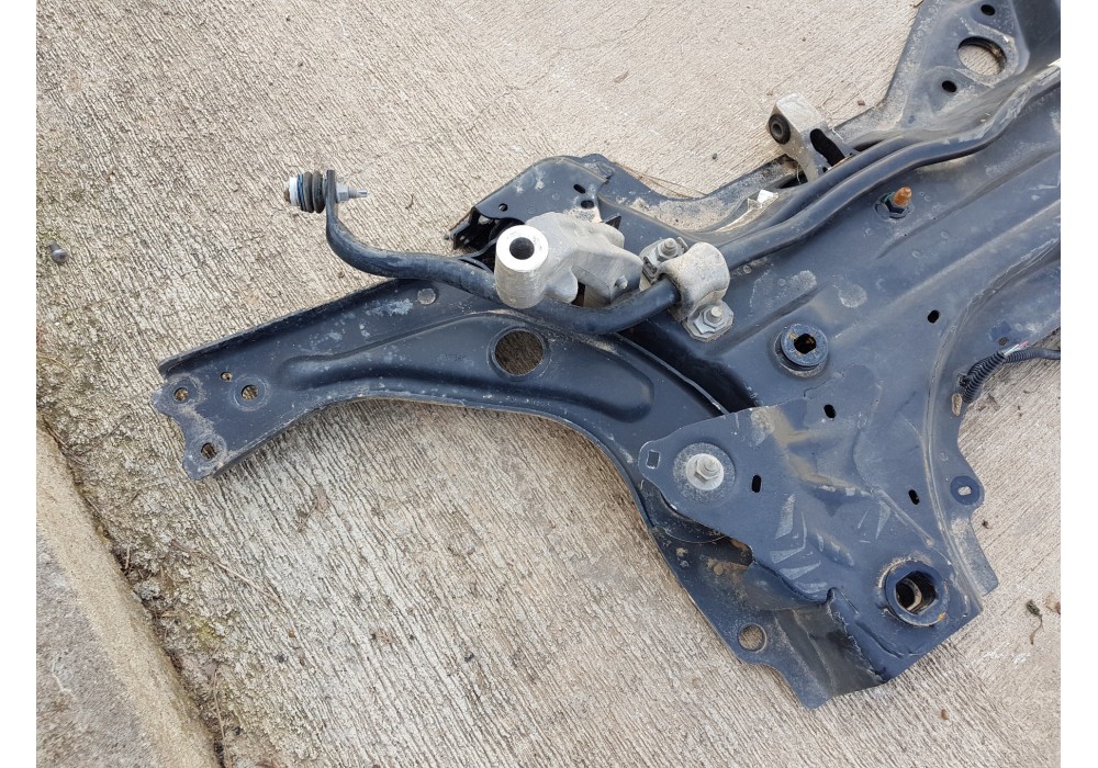 Recambio de puente delantero para peugeot 308 sw style referencia OEM IAM 9677071780 9677071880  Recambio de puente delantero para peugeot 308 sw style referencia OEM IAM 9677071780 9677071880