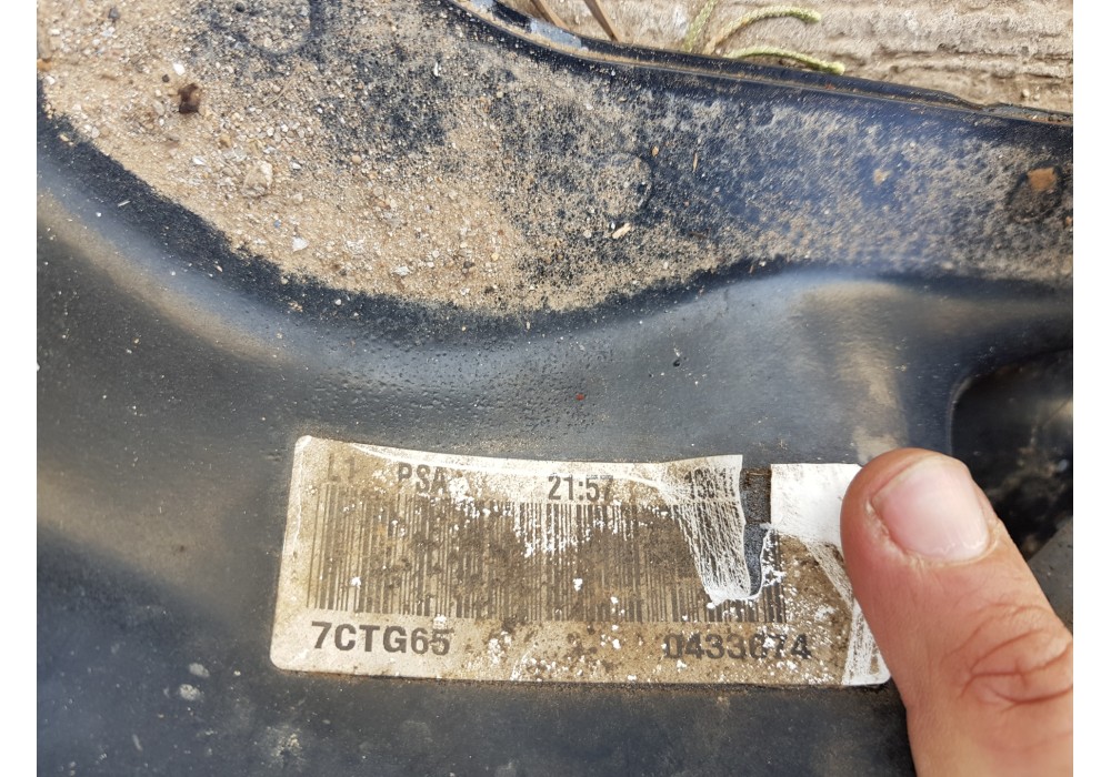 Recambio de puente delantero para peugeot 308 sw style referencia OEM IAM 9677071780 9677071880  Recambio de puente delantero para peugeot 308 sw style referencia OEM IAM 9677071780 9677071880