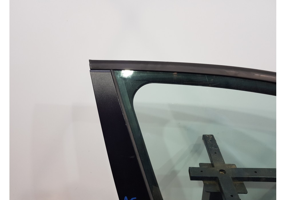 Recambio de puerta delantera derecha para audi a4 avant (b8) sline referencia OEM IAM 8K0831052J   Recambio de puerta delantera derecha para audi a4 avant (b8) sline referencia OEM IAM 8K0831052J