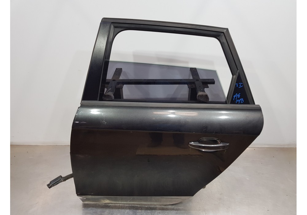 Recambio de puerta trasera izquierda para audi a4 avant (b8) sline referencia OEM IAM 8K9833051D   Recambio de puerta trasera izquierda para audi a4 avant (b8) sline referencia OEM IAM 8K9833051D