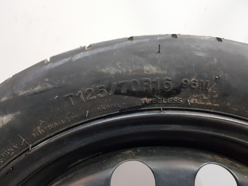 Recambio de neumatico repuesto para volkswagen golf v berlina (1k1) highline referencia OEM IAM    Recambio de neumatico repuesto para volkswagen golf v berlina (1k1) highline referencia OEM IAM