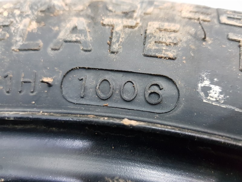 Recambio de neumatico repuesto para volkswagen golf v berlina (1k1) highline referencia OEM IAM    Recambio de neumatico repuesto para volkswagen golf v berlina (1k1) highline referencia OEM IAM