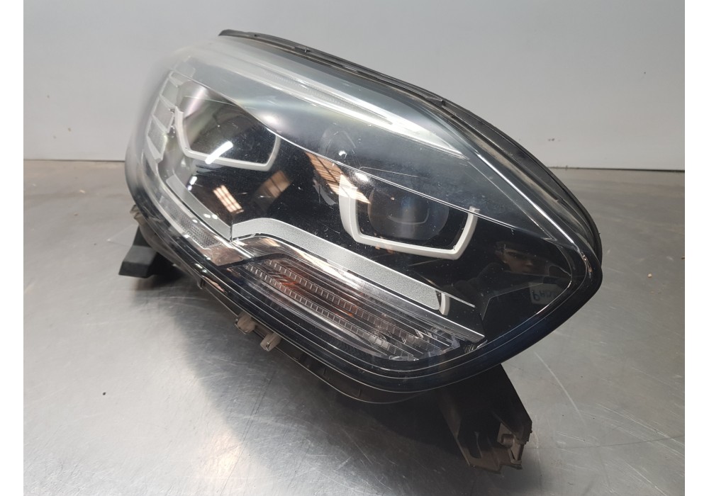 Recambio de faro derecho para renault scenic iv intens referencia OEM IAM 260102691R   Recambio de faro derecho para renault scenic iv intens referencia OEM IAM 260102691R