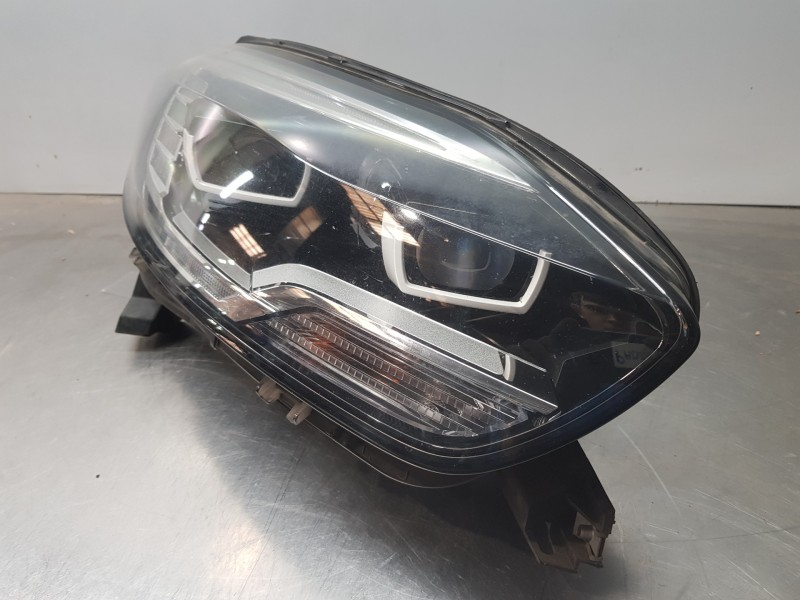 Recambio de faro derecho para renault scenic iv intens referencia OEM IAM 260102691R   Recambio de faro derecho para renault scenic iv intens referencia OEM IAM 260102691R