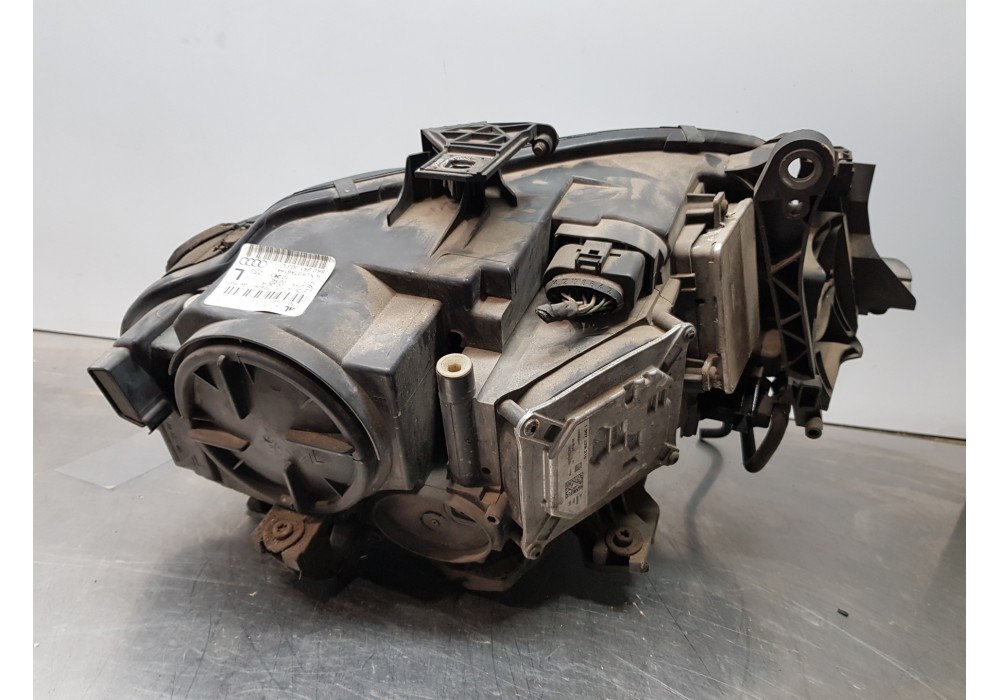 Recambio de faro izquierdo para audi a4 avant (b8) sline referencia OEM IAM 8K0941003C   Recambio de faro izquierdo para audi a4 avant (b8) sline referencia OEM IAM 8K0941003C