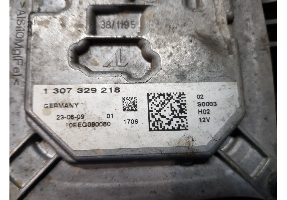 Recambio de faro izquierdo para audi a4 avant (b8) sline referencia OEM IAM 8K0941003C   Recambio de faro izquierdo para audi a4 avant (b8) sline referencia OEM IAM 8K0941003C