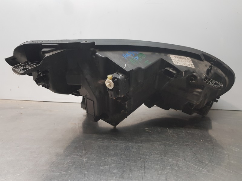 Recambio de faro izquierdo para renault scenic iv intens referencia OEM IAM 260609501R   Recambio de faro izquierdo para renault scenic iv intens referencia OEM IAM 260609501R